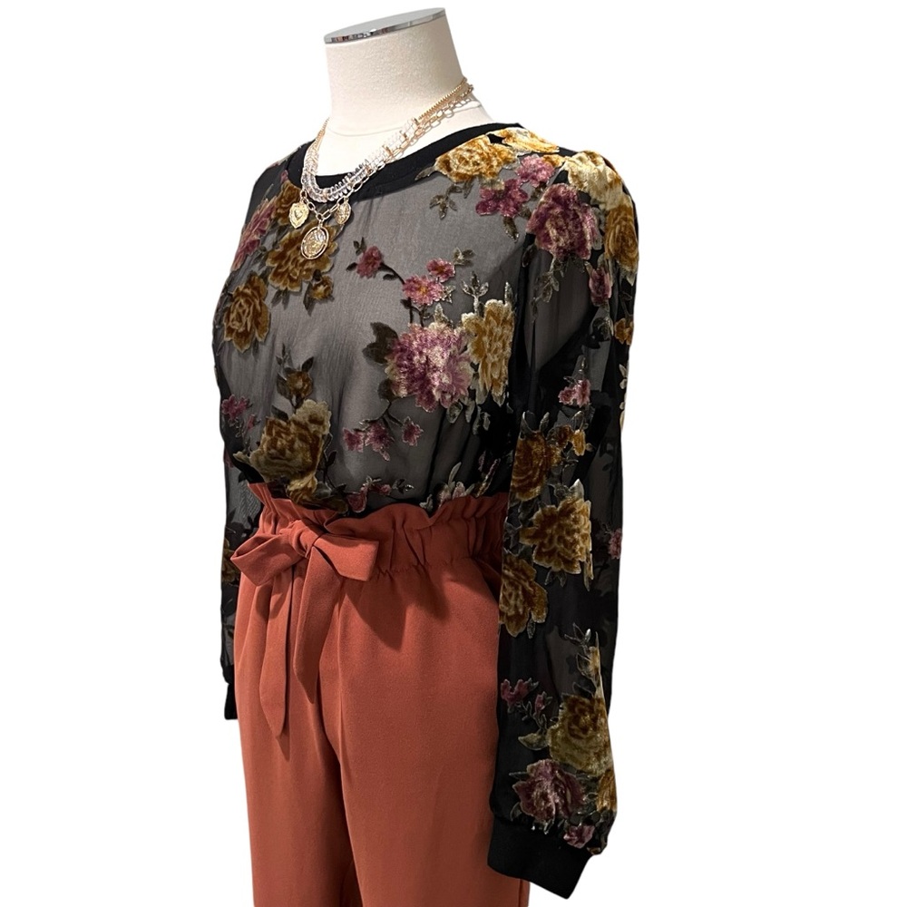 A NEW DAY Sheer Floral Velvet Application Sweatshirt Top Crewneck Black Sz S - Picture 4 of 12